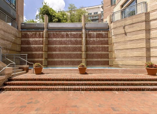 Courtyard water feature at The Metropolitan MD
