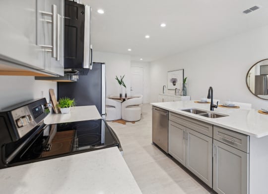 Kitchen countertops and appliances in Martinique Lakewood Ranch model home