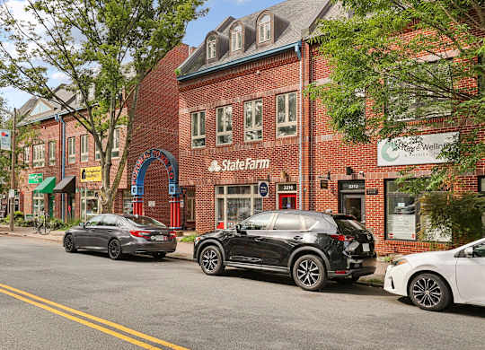 Mount Vernon Avenue streetscape