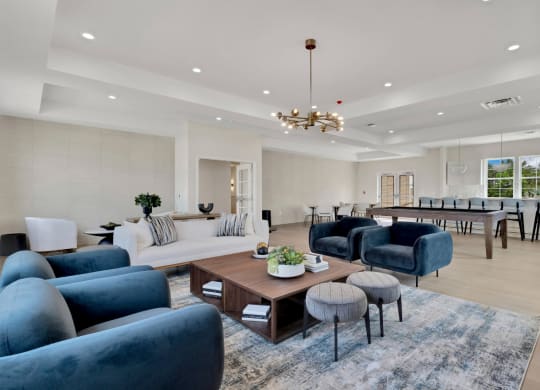 Community clubroom with ample seating at Brandywine Crossing, Brandywine, MD 20613
