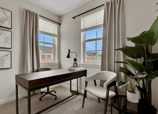 At-home office space with desk and windows at Brandywine Crossing, Brandywine, MD 20613