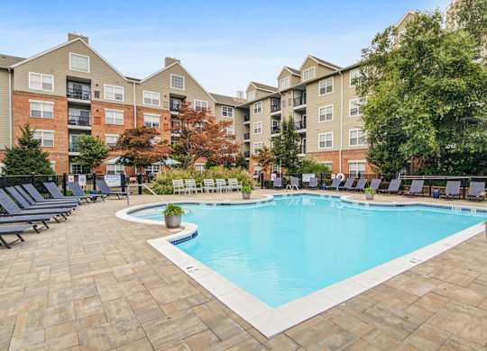 Pool Courtyard Lounge Chairs