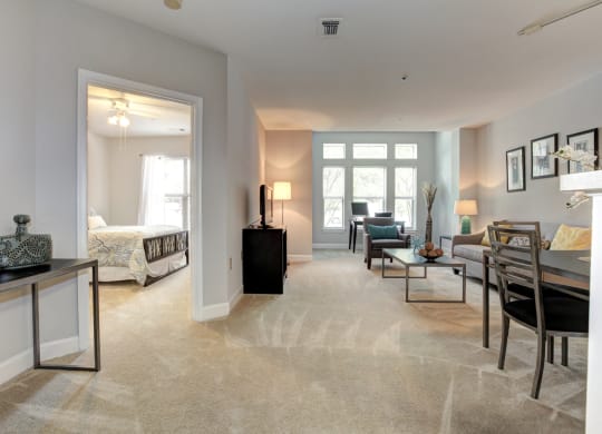 Mix the upbeat rhythm of the city with peaceful notes of home at Strathmore Court