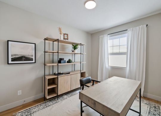 Bedroom/office