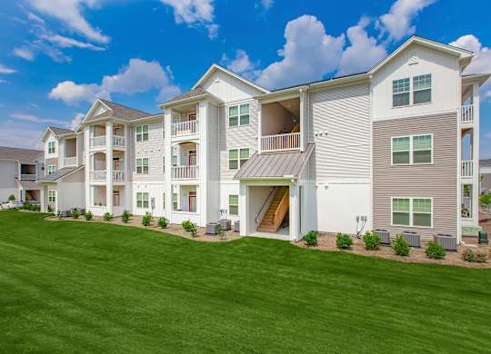 Lush Green Lawn at Concord Ridge Apartments, North Carolina