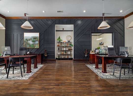 Modern Office at Pecan Springs, San Antonio, Texas