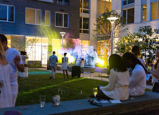 Courtyard Nightout at The Pearl, Maryland, 20910