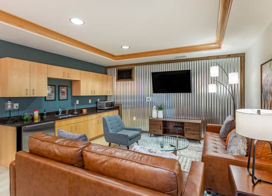 Resident Lounge at The Enclave Luxury Apartments