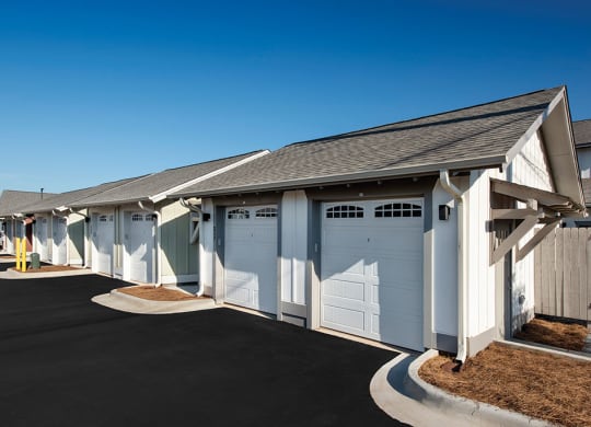 detached garages at the cottages
