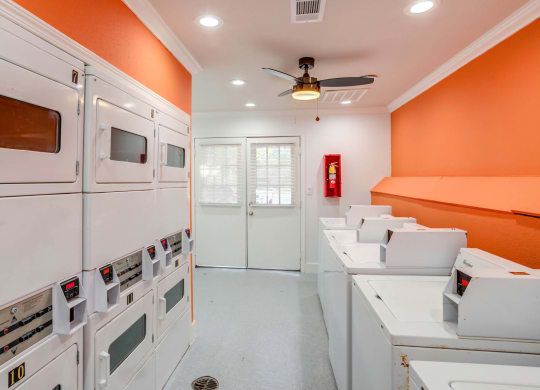 Laundry Room at The Reserve at City Center North, Houston