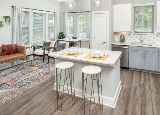 Breakfast Bar and Self Closing Drawers