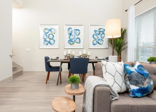 Bright, Modern Apartment with Tall Ceilings and Elegant Décor