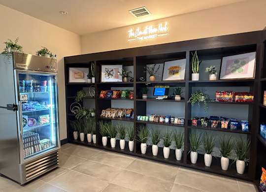 Self-Serve Market Featuring Snacks and Refrigerated Items