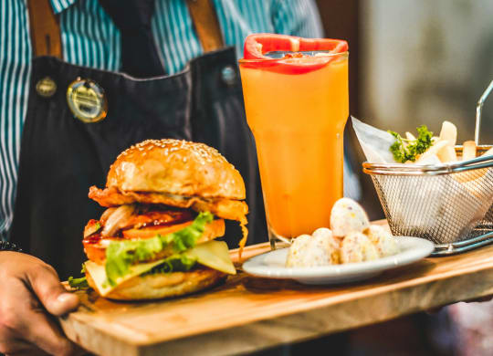 Enjoy A Delicious Dinner Out