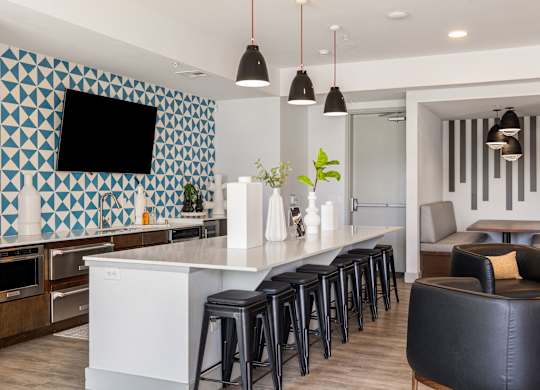 Rhythm Coworking Lounge with Bar and Seating