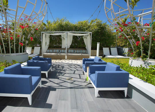 Outdoor Seating and Lounge Beds