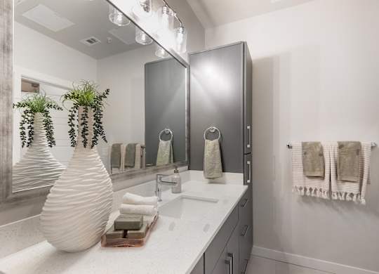 Bright and Modern Bathroom