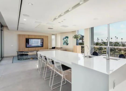 Community Lounge with Ocean View