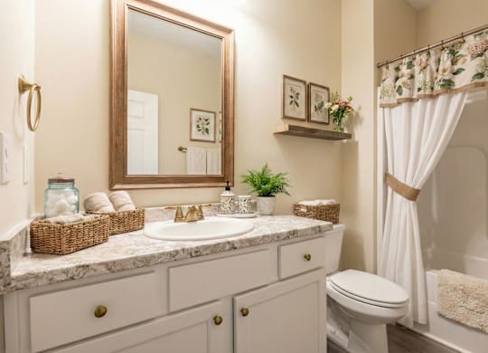Bathroom at Club Villas Apartments, Kathleen, Georgia