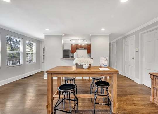 A Dining Area at Avondale Place Apartments, Avondale Estates