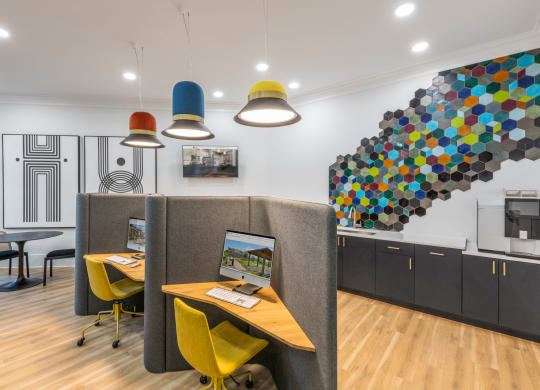 24-Hour Business Center with Computers and Wireless Printing