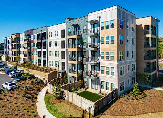 an exterior view of an apartment building