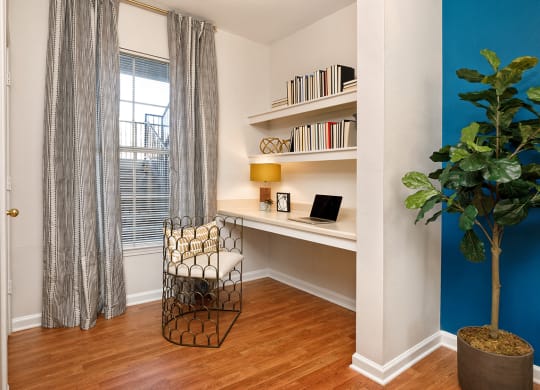 Timbercrest Model Study Nook