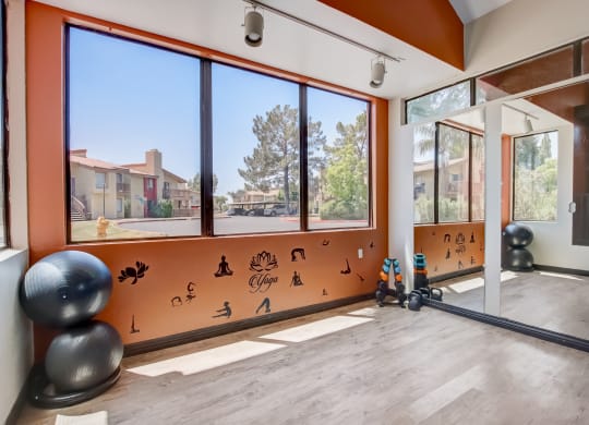 Yoga room at Glen at Mesa Apartments, Mesa, Arizona 85201