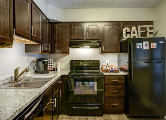 Fully Equipped Kitchen at Glen at Burnsville, Burnsville 