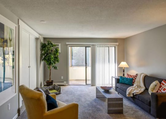 living Room at Glen at Burnsville, Burnsville, MN 55337