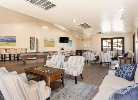 Resident Lounge at Del Coronado, Mesa, AZ, 85202