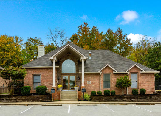 Apartment Building Exterior at Park Place Apartments, Kentucky