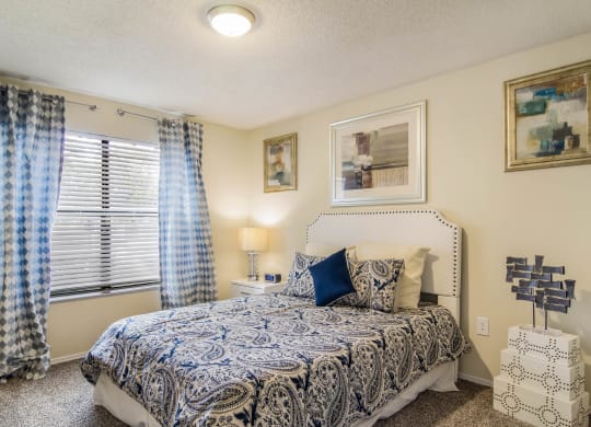 Bedroom at St. Johns Forest Apartments, Jacksonville, FL, 32277