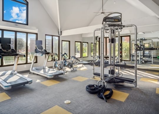 Fitness center with state-of-the-art equipment at Esprit Cherry Creek, Glendale