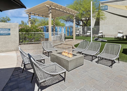 Outdoor Fire Pit Area and Lounge Furniture at Ridgeline Apartments in Tucson, AZ.