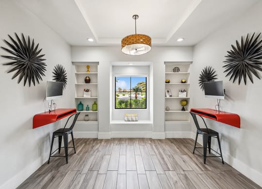 Community Clubhouse Business Center at Stonegate Apartments located in Las Vegas, NV.