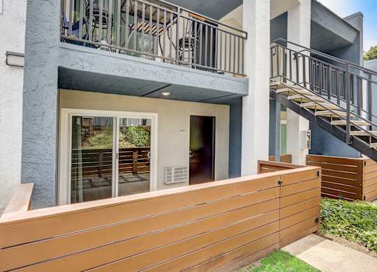 Model Exterior Patio at Cove La Mesa Apartments located in La Mesa, CA.
