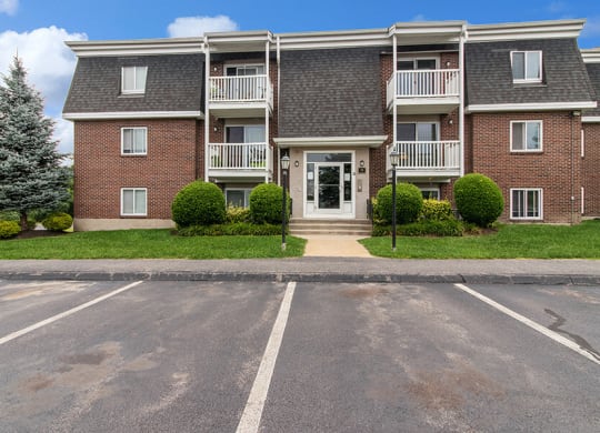 Apartment building exterior at Stone Ends apartments in Stoughton, MA
