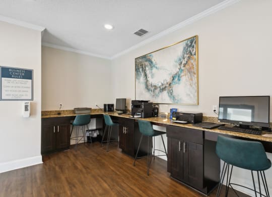 Computer station at Retreat at Crosstown Apartments