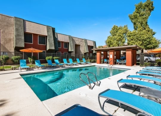Resort style swimming pool at Saratoga Ridge, Phoenix, Arizona