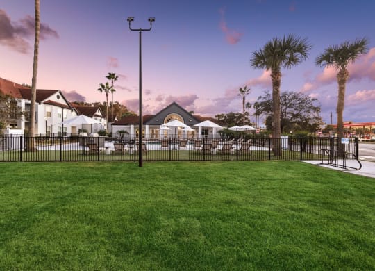 the yard at the resort at longboat key club