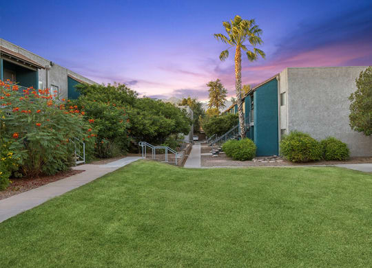 Exterior Community Building and Landscape at Tanque Verde Apartments located in Tucson, AZ.