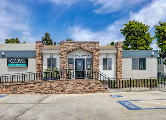 Community Leasing Office at Cove La Mesa Apartments located in La Mesa, CA.