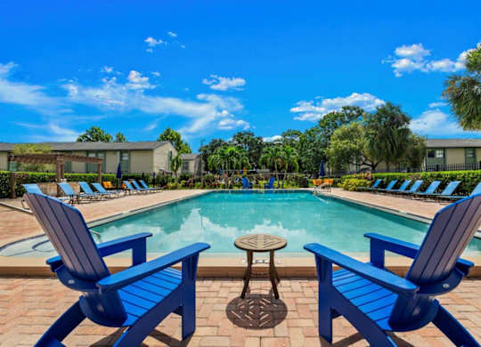 Swimming pool at Oasis at Bayside Apartments in Largo, FL