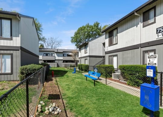 Fenced in dog park at Bridges on Sunset Apartments in Suisun, CA