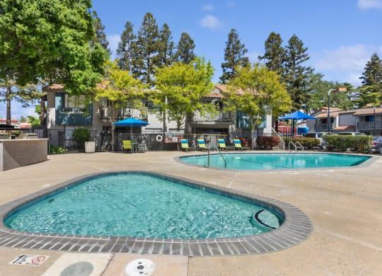 our apartments in mission viejo have a resort style pool