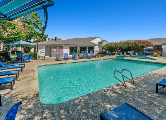 Resort style swimming pool