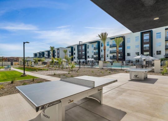 Outdoor pingo pong table at Glen 91 Apartments in Glendale, AZ