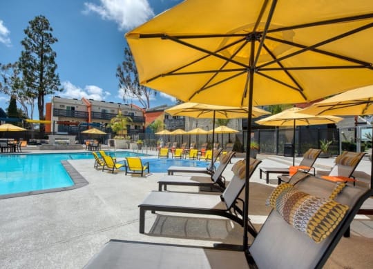 Poolside loungers at Horizon Apartments in Santa Ana, California