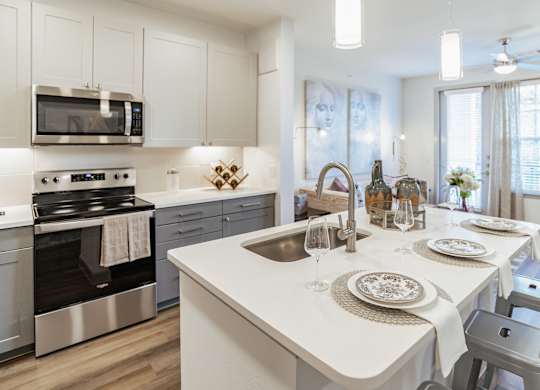 Fully Equipped Kitchen at Alys Crossing Apartments,Texas 77433